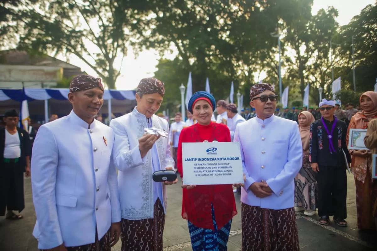HJB 544, Dedie-Jenal Beri Penghargaan kepada Masyarakat (Dims)