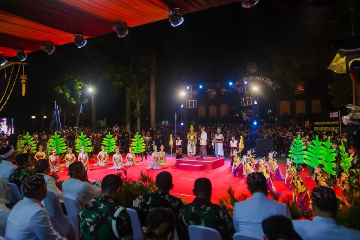 Helaran Pajajaran Tampil Memukau, Sejarah dan Budaya Menyatu di Puncak HJB ke-544 (Dima)