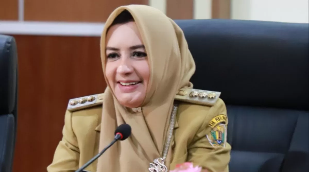 Profil Bupati Pekalongan Fadia Arafiq, perjalanan karier dari dangdut ke politik, latar belakang keluarga, pendidikan, hingga kehidup (istimewa)