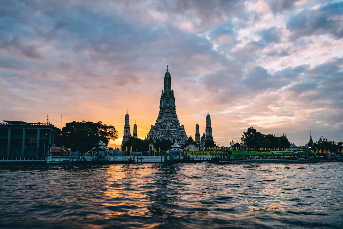 Bangkok, Thailand. (unsplash.com/Robson Hatsukami Morgan)