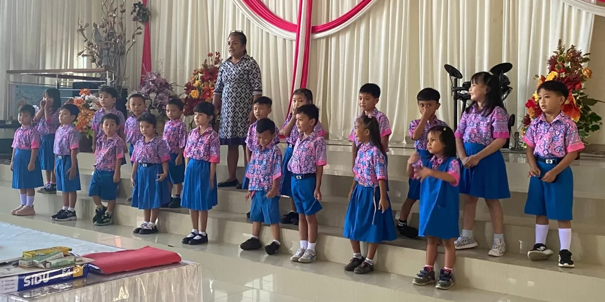 Langkah kecil, suara merdu! Siswa TK GMIM Bukit Moria siap tampil di Pekan Kreativitas Anak Se-Kota Manado 2026. (Dok. Sulutzone.com)