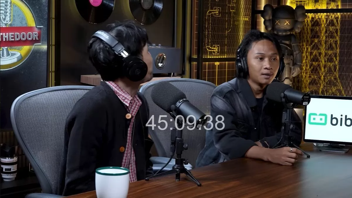 Cuplikan Indra Frimawan dan Fajar Sad Boy