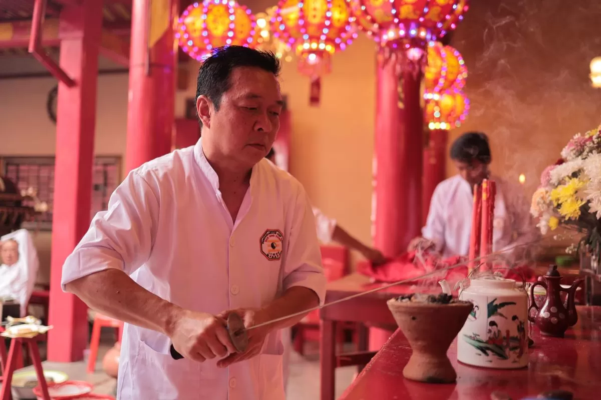 Ritual Jelang Cap Go Meh di Klenteng Ban Hin Kiong