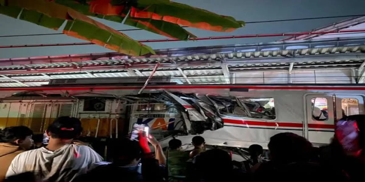 Kecelakaan Kereta Api di Stasiun Bekasi Timur