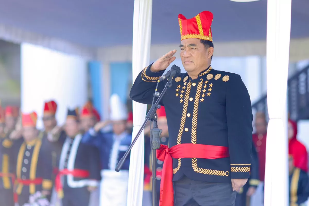 Gubernur Sulur, Yulius Selvanus di Upacara Hardiknas 2026 (Dok. Pemprov Sulut)