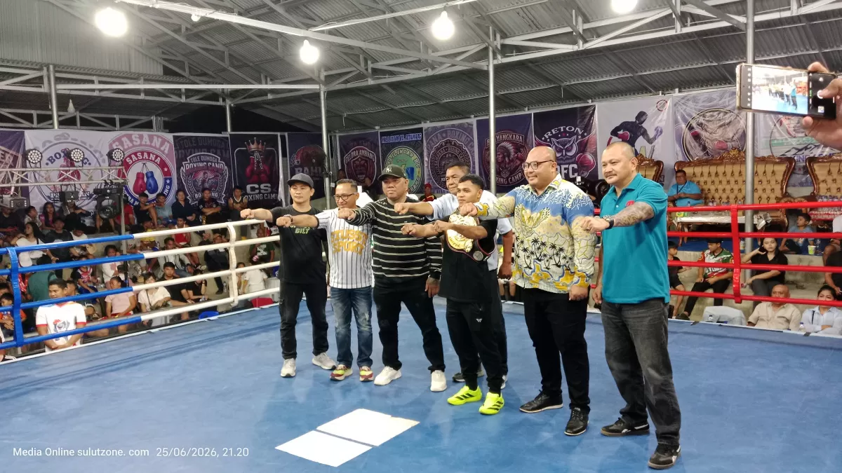 Ishak Tambani Menutup Lomba Tinju 2026 (Dok sulutzone)
