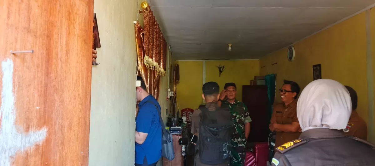 Rumah Kediaman Ketua KPU Minsel Digeledah Kejaksaan (Dok. sulutzone/Koresy)