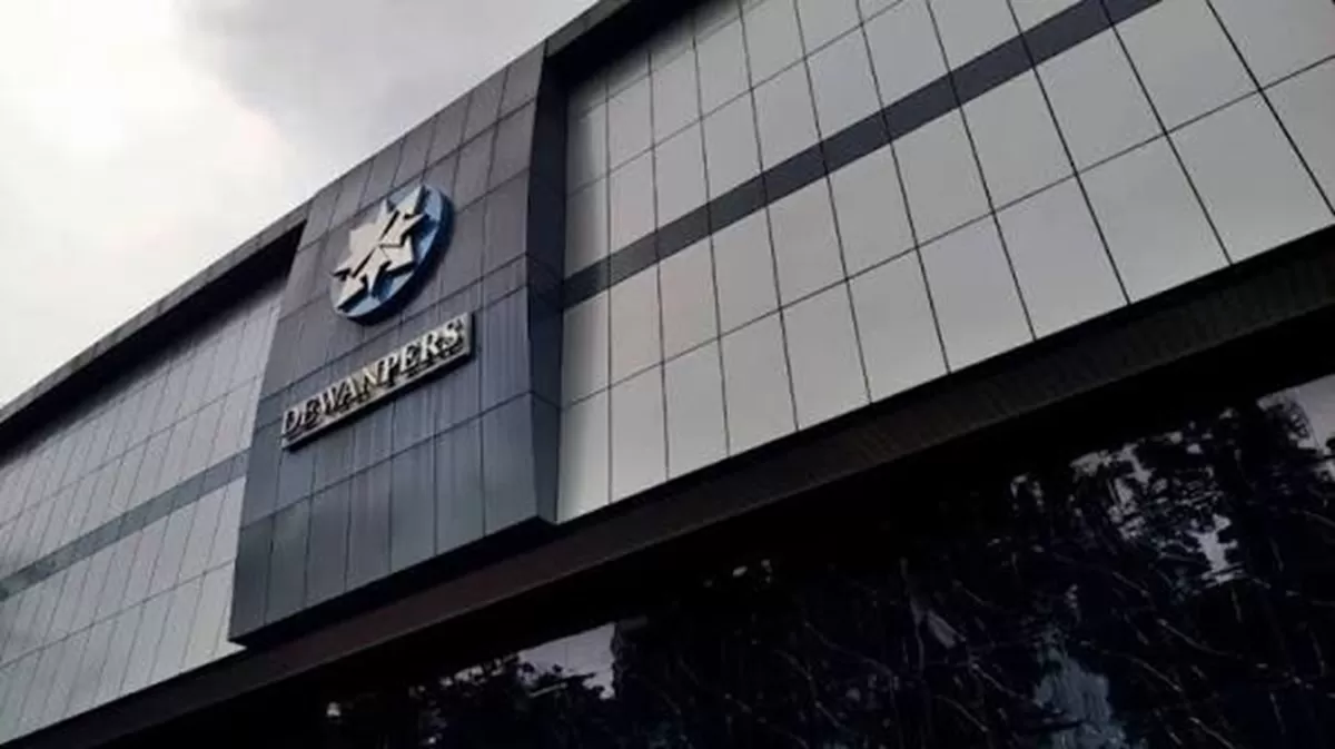 Foto: Dewan Pers menerbitkan Surat Edaran Nomor 01/SE-DP/VIII/2026 terkait pembaruan Klasifikasi Baku Lapangan Usaha Indonesia (KBLI) bagi perusahaan pers di Indonesia. (Foto: Dok. Dewan Pers)