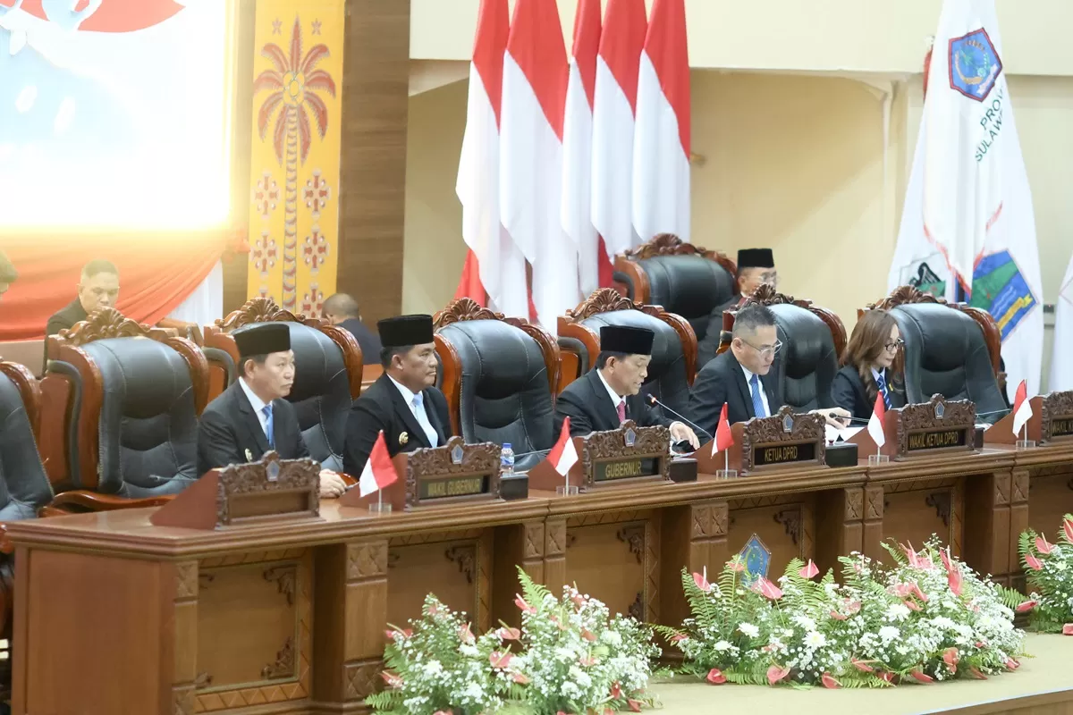 Suasana Rapat Paripurna DPRD Provinsi Sulut terkait agenda kenegaraan HUT ke-81 RI dan penandatanganan KUA-PPAS TA 2027 di Ruang Rapat Paripurna DPRD Sulut, Jumat (14/8/2026). (Istimewa)