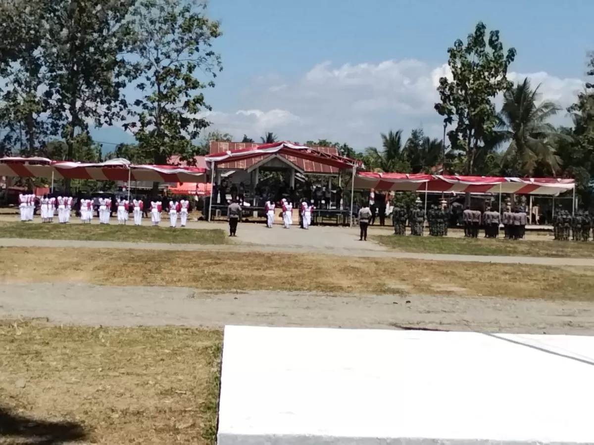 Paskibraka Kabupaten Bolaang Mongondow menggelar gladi bersih sebagai bagian dari persiapan pelaksanaan upacara Hari Ulang Tahun (HUT) ke-81 Kemerdekaan Republik Indonesia. (istimewa)