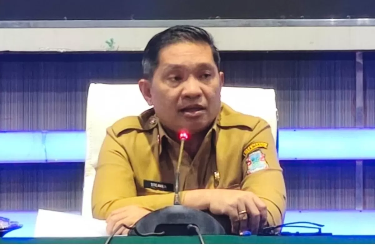 Steven Dandel, Sekda Kota Manado