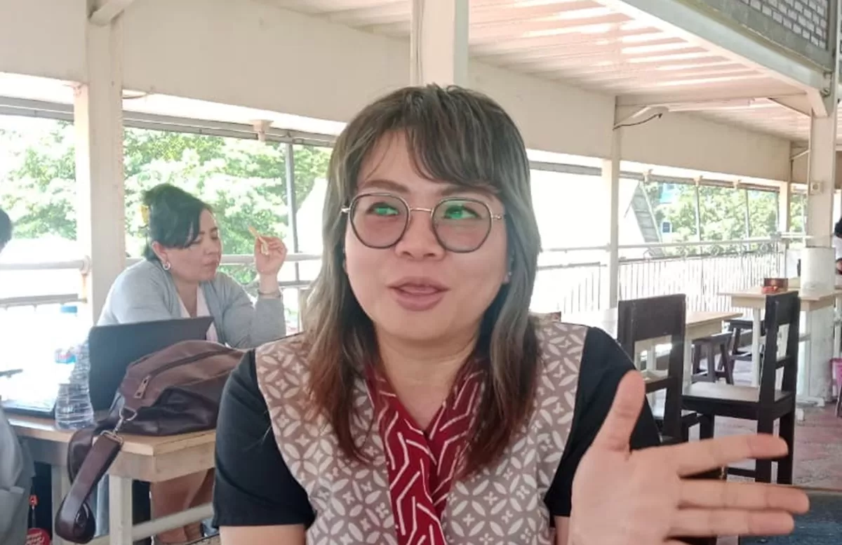 Pengamat Ekonomi Sulut, Magdalena Wulur (Dede/Sulutzone.com)