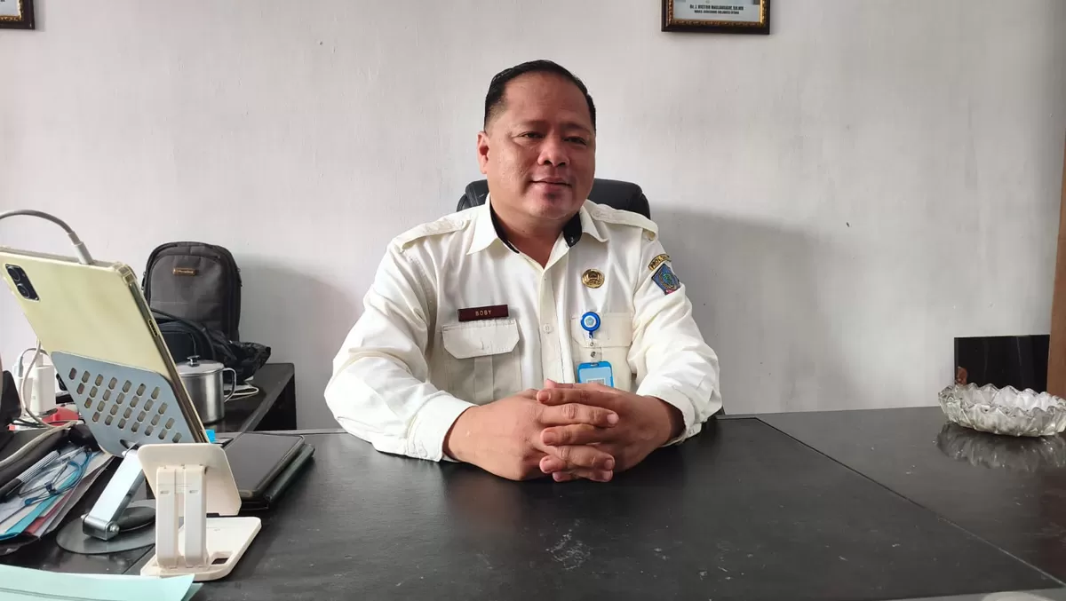 Kepala UPTD Samsat Tondano, Bobby Lengkong  (Stefanus )