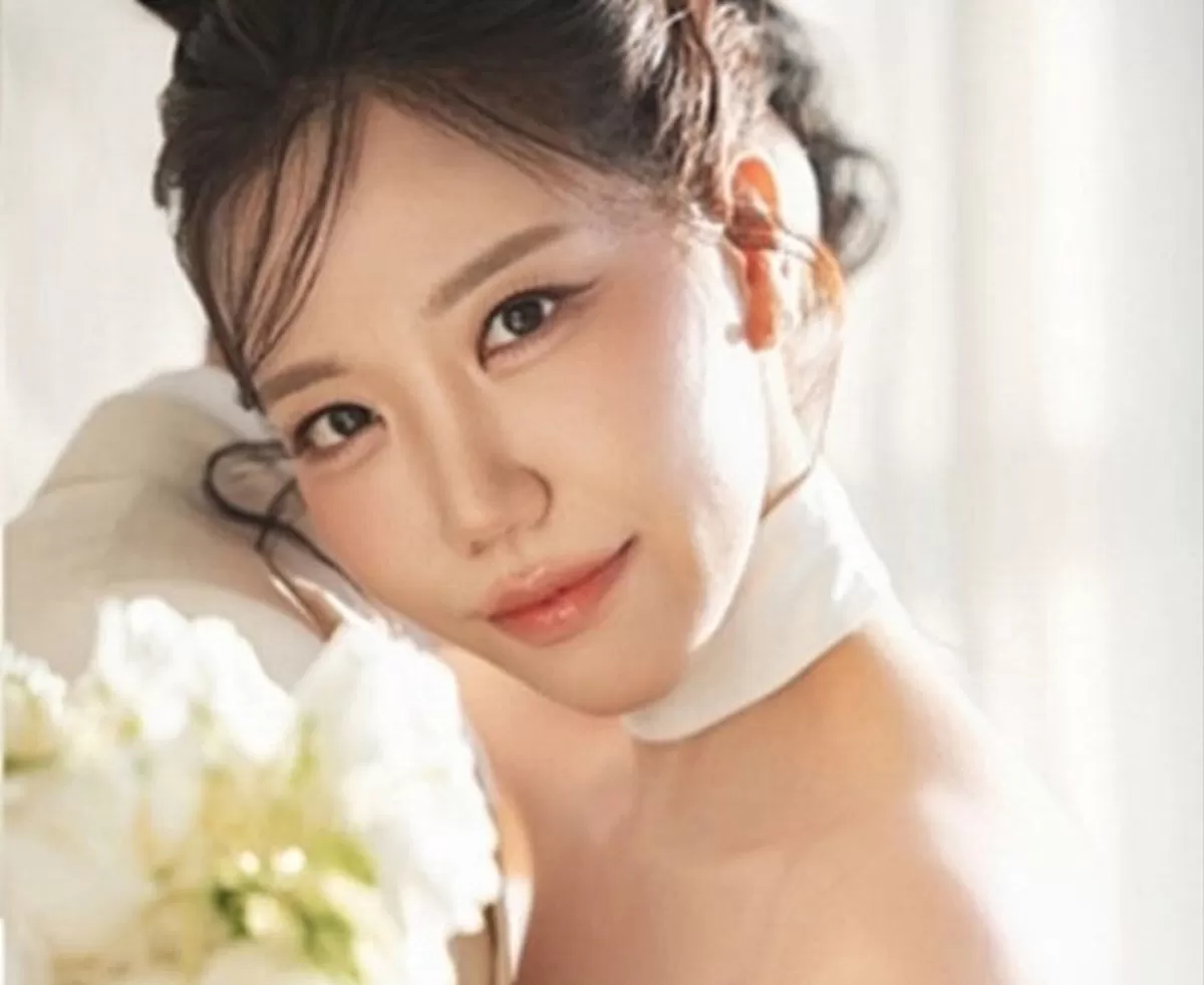 Kim Hee-jin  (Ist)