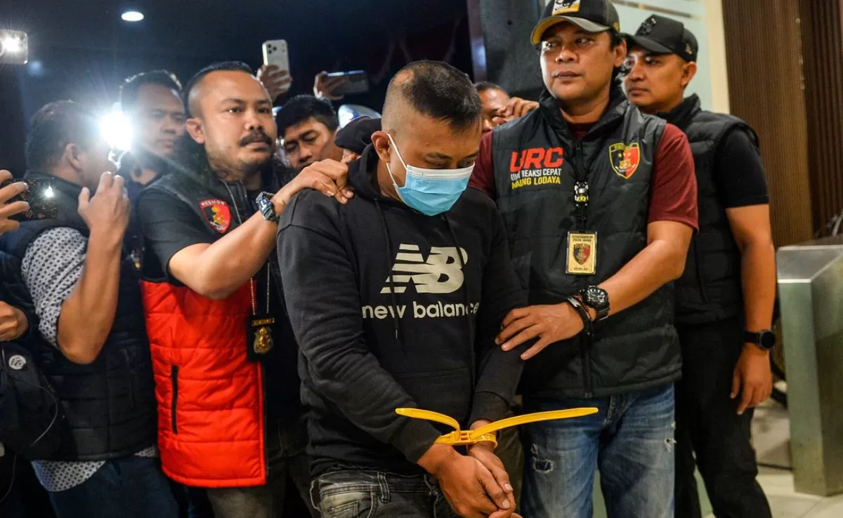 Taufik Hidayat, pelaku penyekapan terhadap YTR digelandang Resmob Polda Jabar. (Ist)