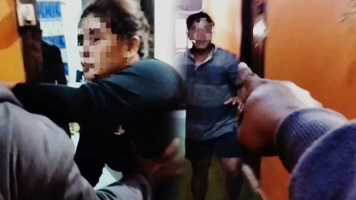 Detik-detik Suami di Agam Gerebek Istri MUA Bersama Oknum Satpam Bank. (Instagram@denparau)