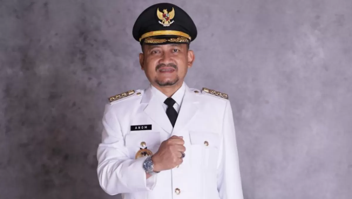 Bupati Pemalang Anom Widiyantoro.  (ANTARA/HO-Pemkab Pemalang)