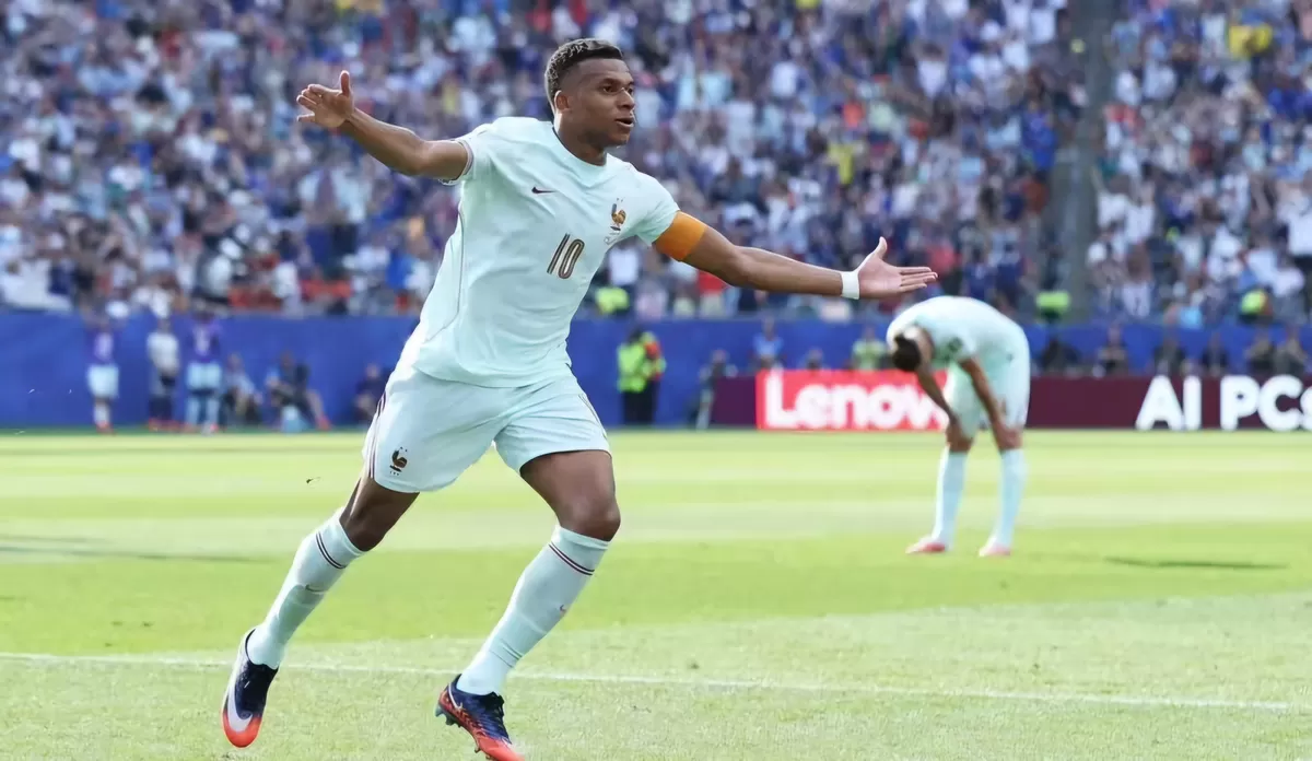 Prancis mengakhiri rekor 34 laga tak terkalahkan Maroko usai menang 2-0 pada perempat final Piala Dunia 2026 dan melaju ke babak semifinal. (Dok.Tangkapan layar TVRI)