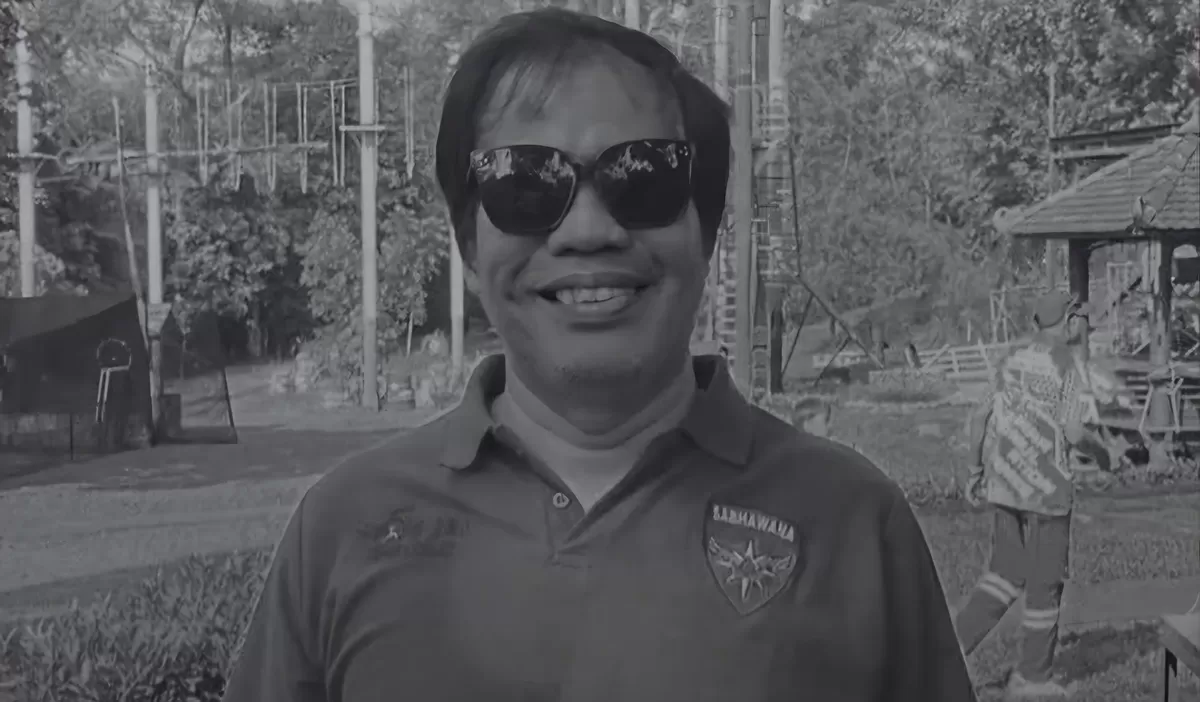 Komedian dan aktor Temon meninggal dunia pada Minggu pagi. Hingga kini, keluarga belum menyampaikan penyebab wafatnya secara resmi.(Dok.Threads@kuyentertainment)