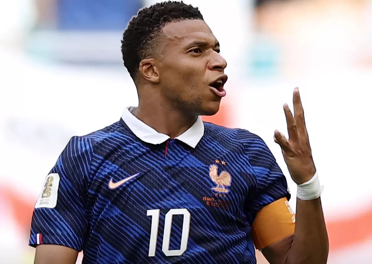 Rekor bersejarah Kylian Mbappe melampaui Lionel Messi tak mampu menyelamatkan Prancis yang dihajar Inggris 6-4 lewat hattrick Bukayo Saka.(Dok.fifaworldcup)