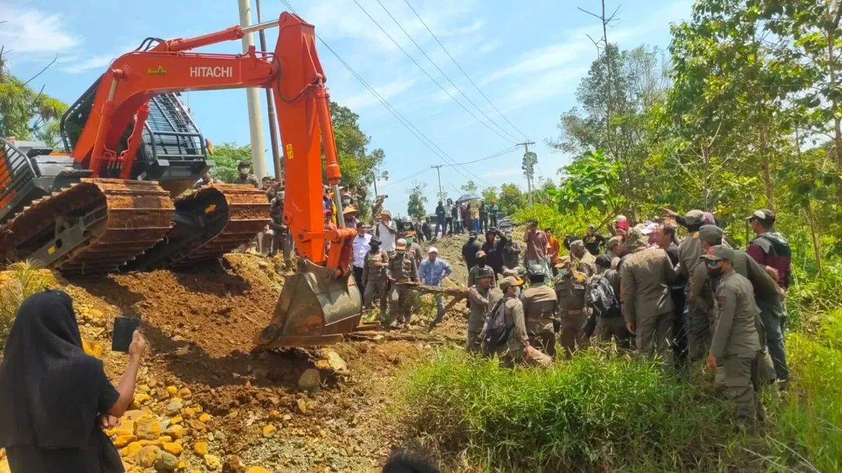LBH Makassar mendesak Komnas HAM respons rencana pengosongan lahan di Dusun Laoli, Luwu Timur, pemerintah dan kepolisian masih menunggu info resmi. (Dok.LBH Makassar)