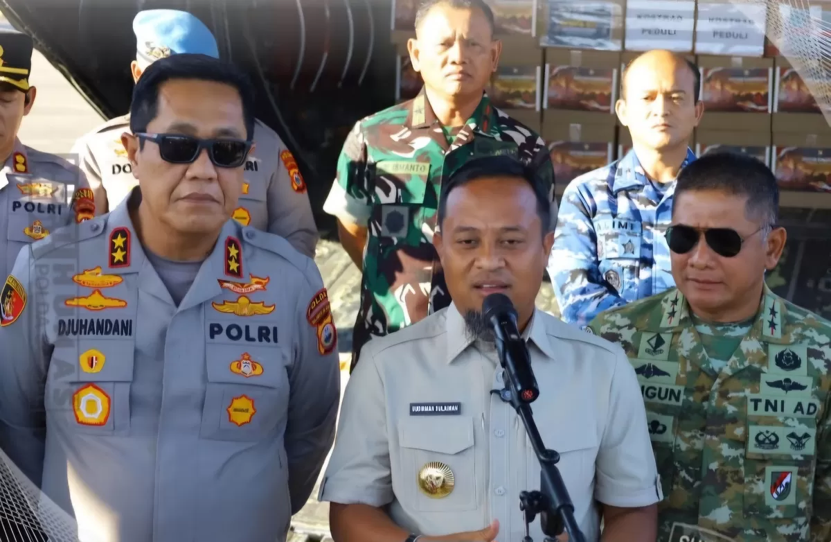 Sulsel mengirim 25 ton bantuan kemanusiaan ke korban gempa NTT, termasuk logistik, obat-obatan dan tenaga kesehatan. (Dok. Humas Polda Sulsel)