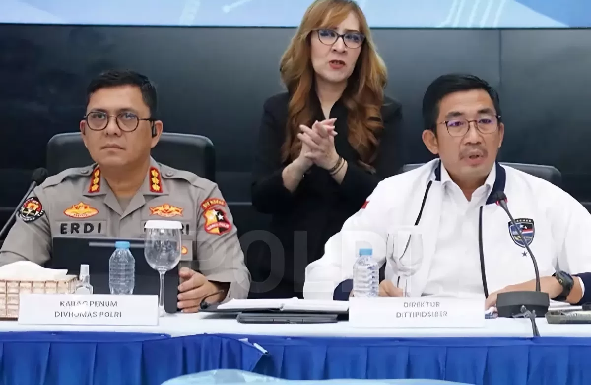 Bareskrim Polri mengungkap jaringan judi online bernilai Rp1,037 triliun yang memanfaatkan AI, bot, rekening nominee, dan teknik layering. (Dok.divisihumaspolri)