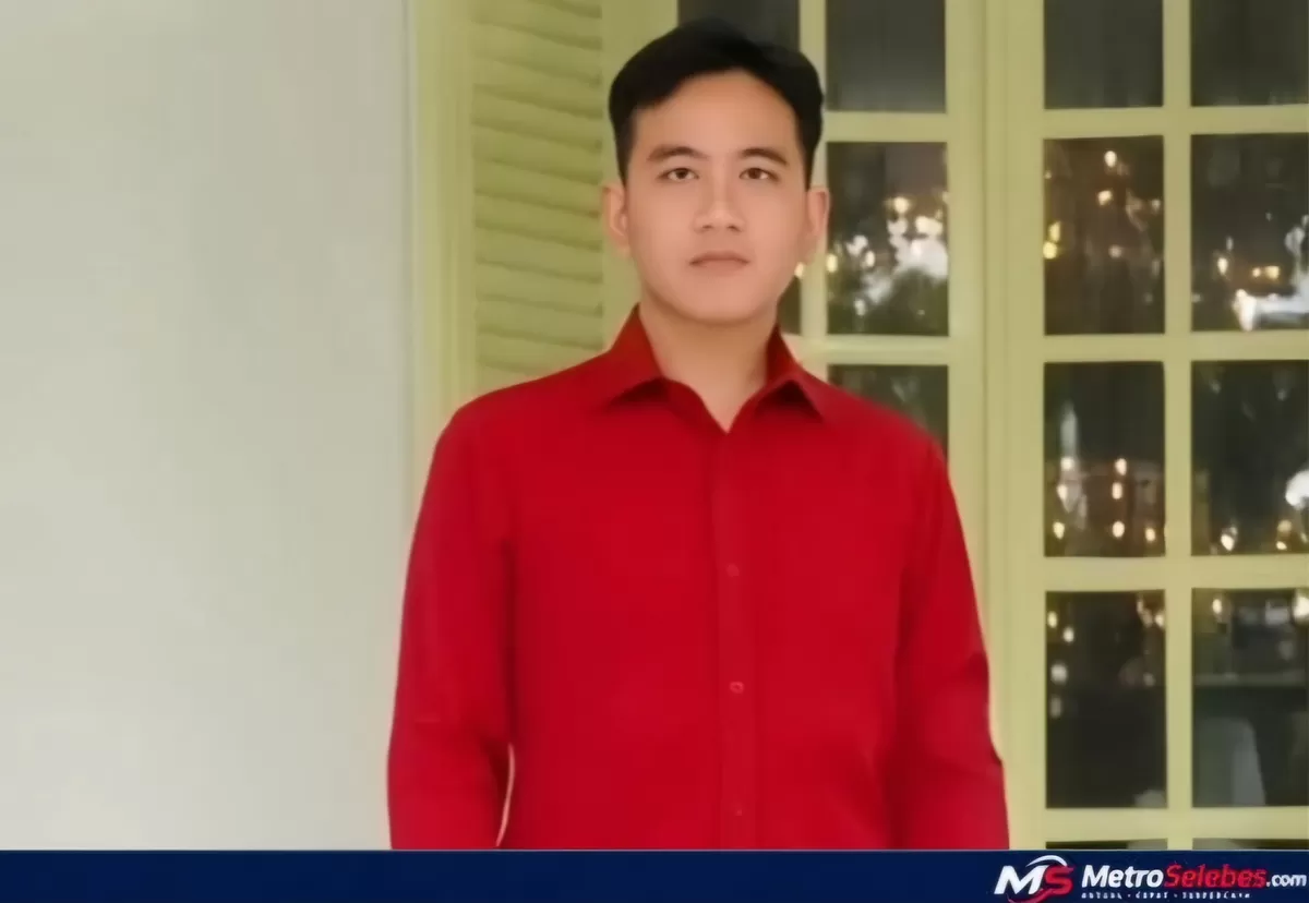 FOTO: Tampak Gibran Rakabuming Raka. Dokumen pendidikan Gibran kembali disorot setelah nama ibu disebut disensor. (Dok.Instagram@keluargagibran)