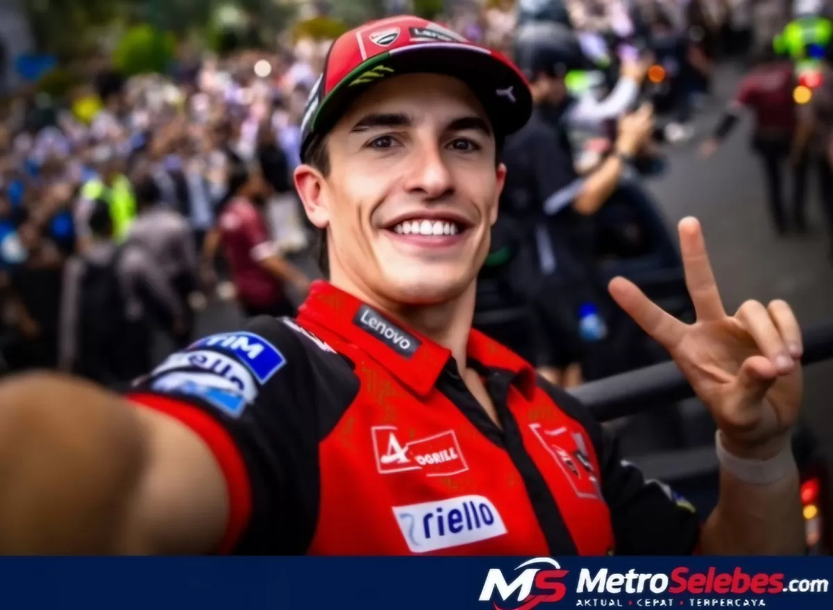 FOTO: Tampak Marc Marquez saat mengikuti rider parade di Mataram, menjelang MotoGP Indonesia 2026 di Sirkuit Mandalika. (Dok.ducaticorse)