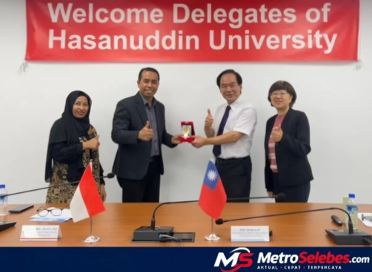 Tampak Dekan FKM Unhas Ansariadi bersama delegasi dalam kunjungan akademik ke China Medical University, Taiwan, 20 Oktober 2026. (Dok.FKM Unhas)