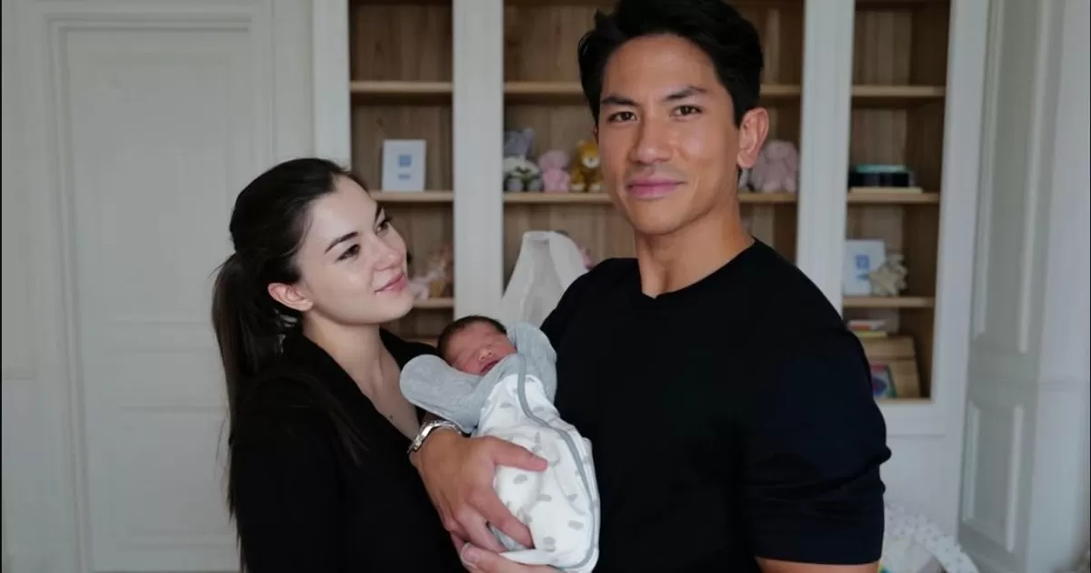 Pangeran Abdul Mateen dan Putri Anisha Rosnah binti Adam resmi menjadi orangtua pada Minggu (8/2/2026) lalu.  (Instagram @tmski)