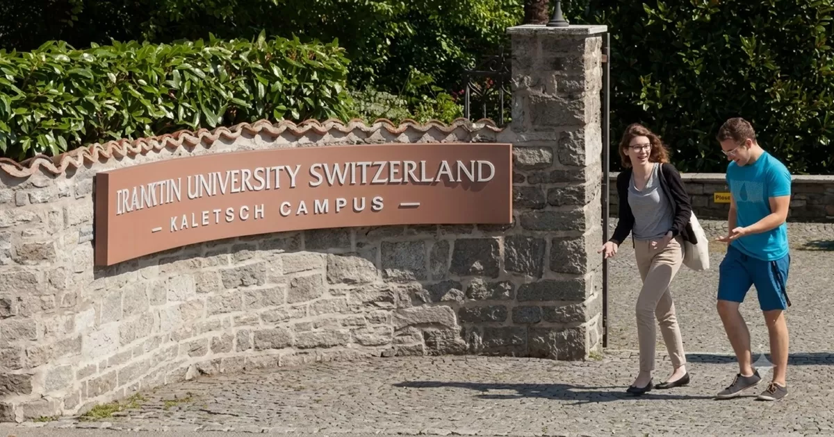 Untuk mendaftar beasiswa Franklin University Switzerland, kamu harus sudah diterima sebagai mahasiswa S1 di universitas tersebut. (FSU.edu)