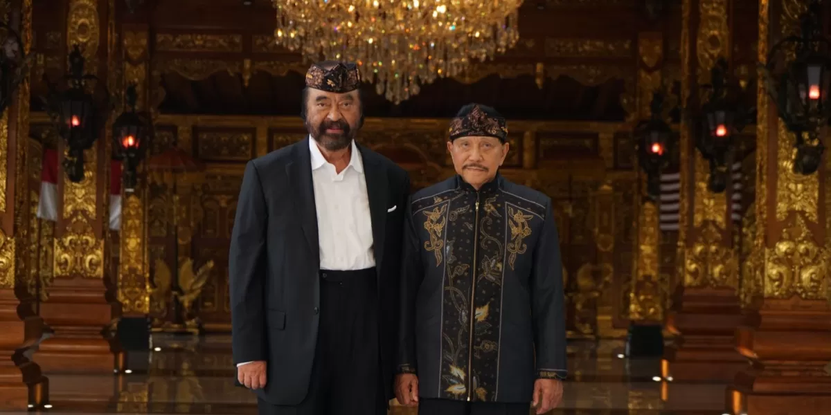 Anjangsana ke Kraton Majapahit Jakarta, Surya Paloh Apresiasi Dedikasi ...