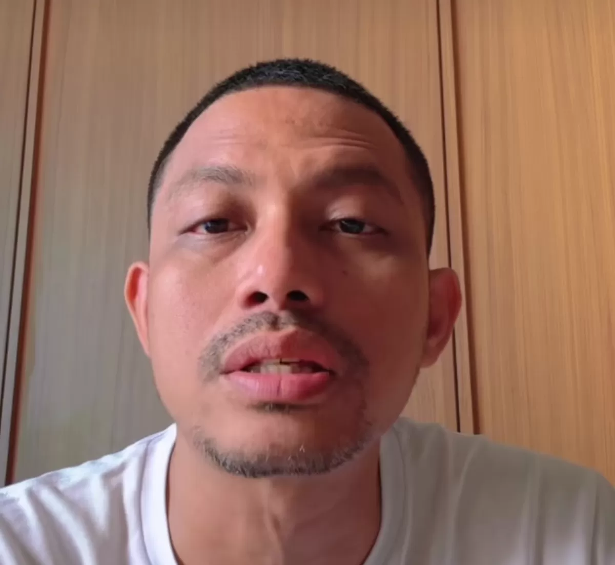 Profil DJ Donny viral usai diteror bangkai ayam dan bom molotov. (Instagram/@dj_donny)