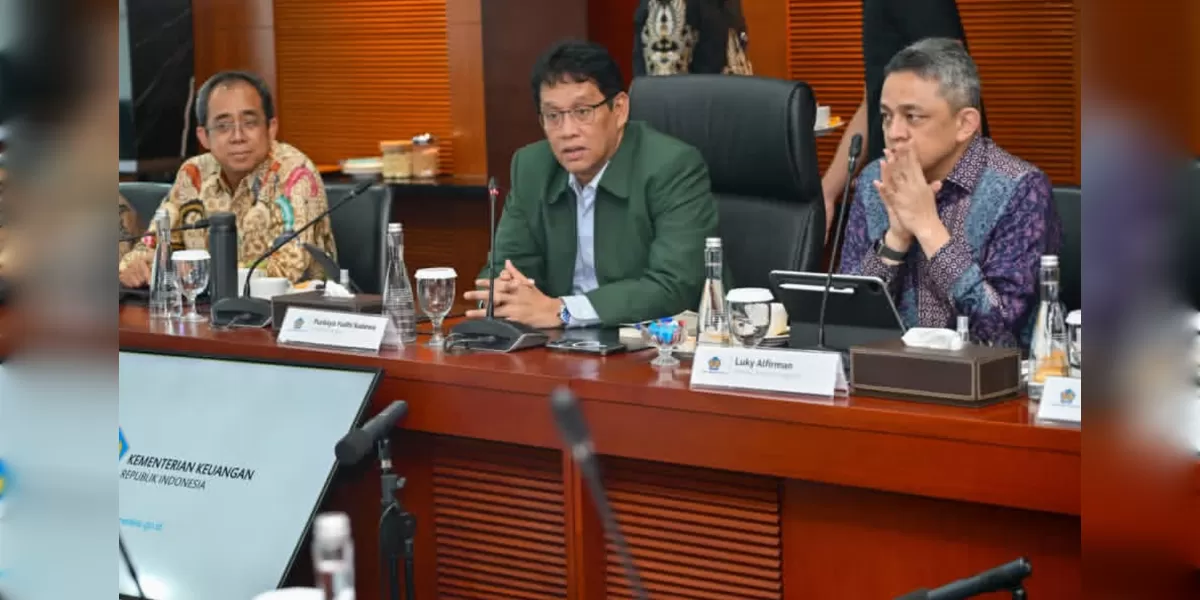 Menteri Imigrasi Temui Menkeu Purbaya  (Instagram @menkeuri)