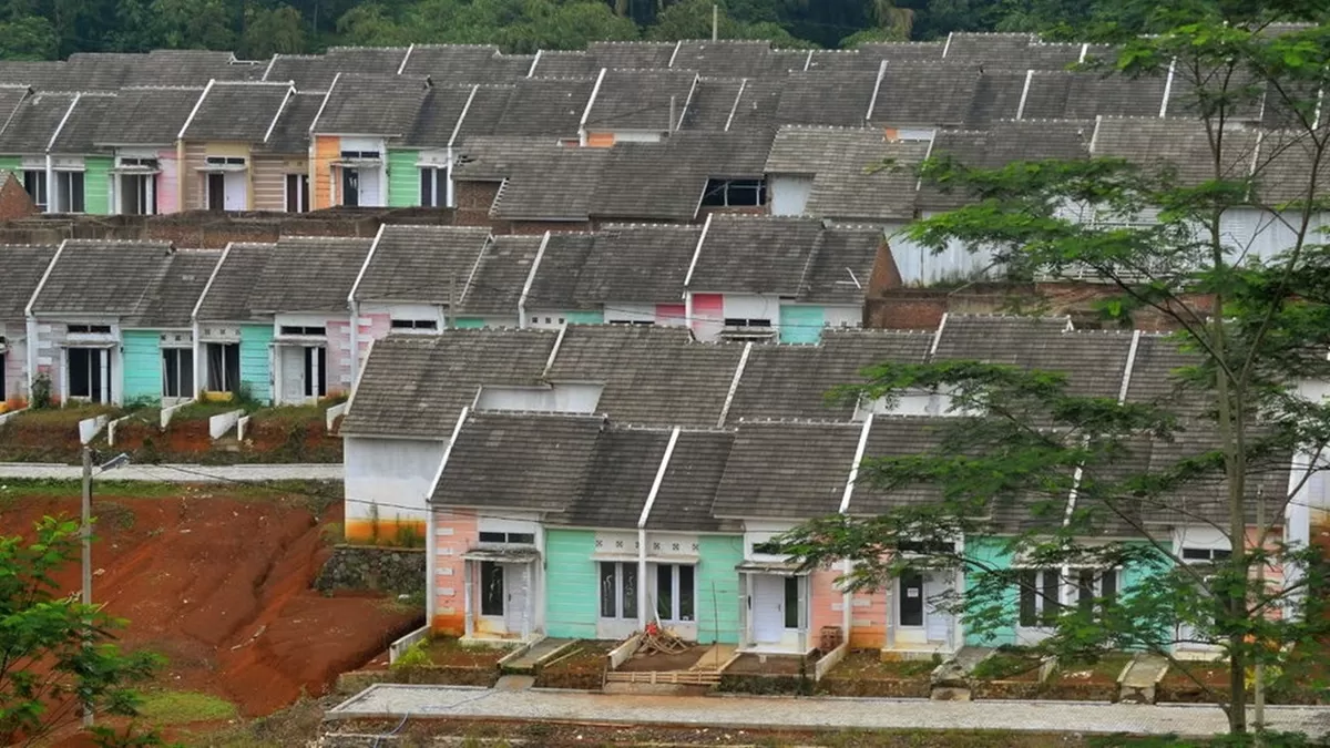 Sipa Bilang Gaji UMR Nggak Bisa Punya Rumah? Ini Rahasia Lolos KPR Subsidi. (ANTARA FOTO/Adeng Bustomi)