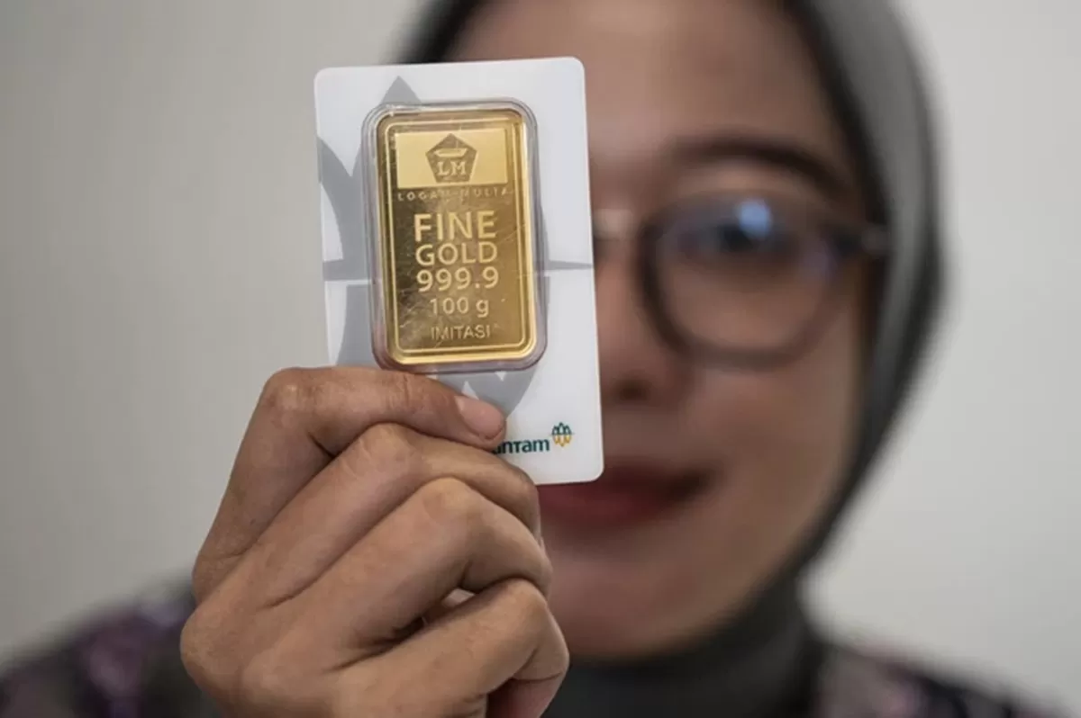 Harga Emas Antam Hari Ini Anjlok Rp43.000 per Gram, Buyback Ikut Terpuruk!. (: Aprillio Akbar/ANTARA FOTO)