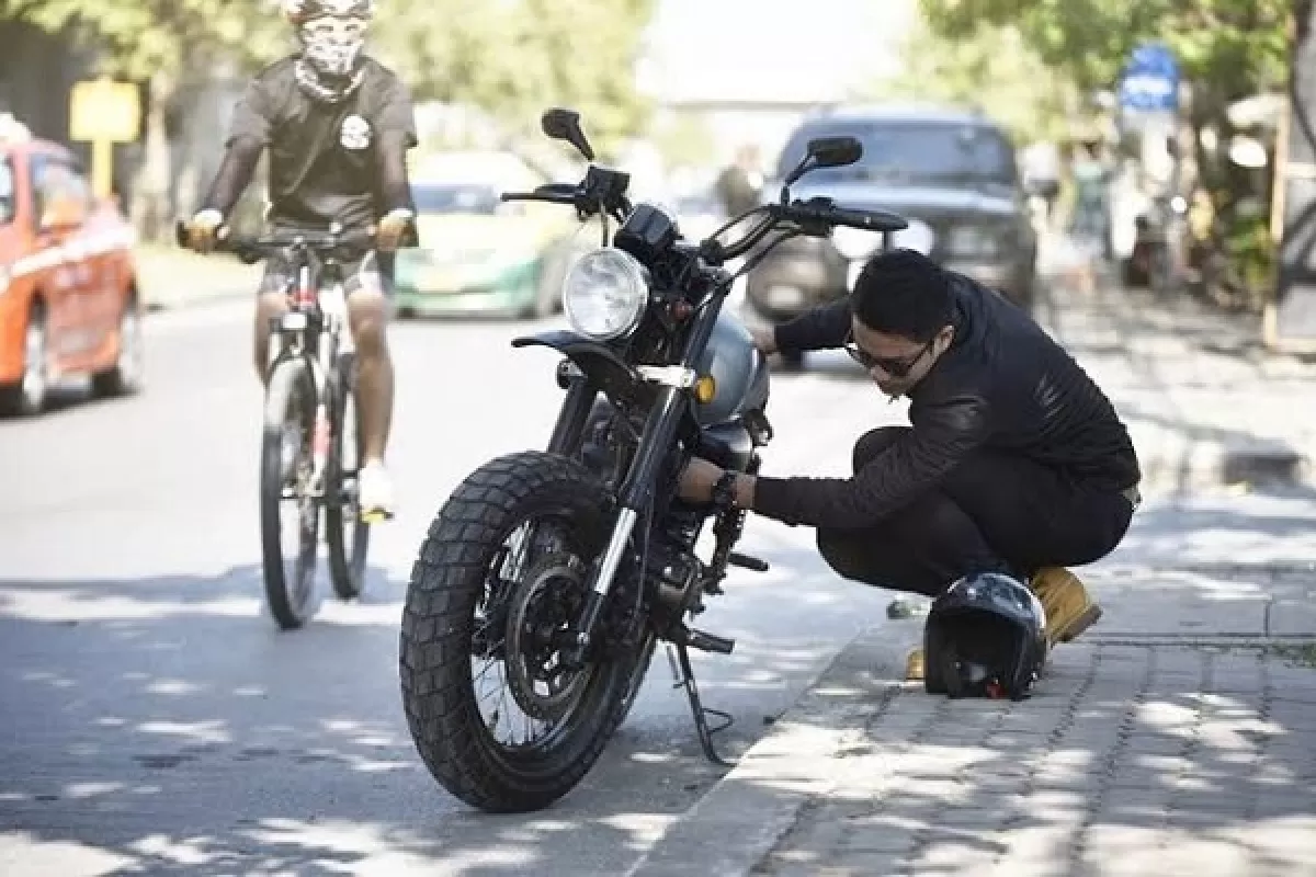 Ketahui 7 penyebab utama motor brebet dan cara mengatasinya tanpa turun mesin