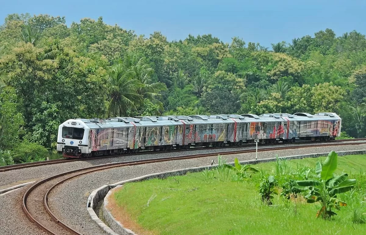 Jadwal KRL Jogja-Solo dan KA Prameks Jogja-Kutoarjo 15-22 Februari, Lengkap dari Pagi Sampai Malam! (Instagram@rafirh)