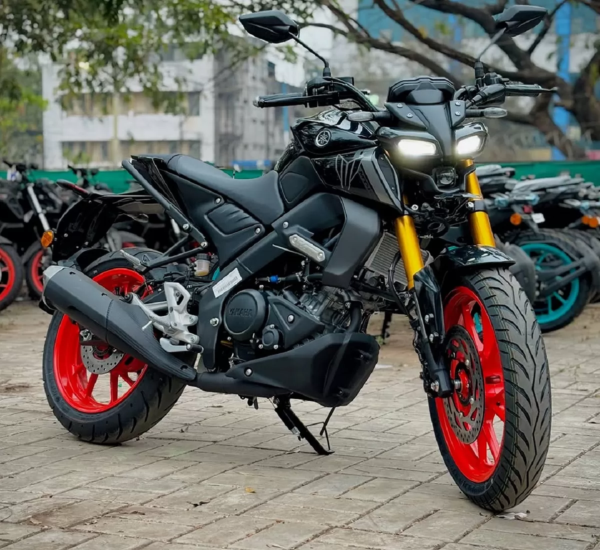 All New Yamaha MT-15 2026 hadir dengan desain stylish, fitur modern, dan harga terjangkau. Simak keunggulannya di sini!