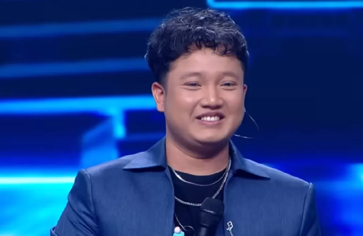 Cari tahu biodata Rio Lahskart Indonesian Idol 2026, asal Mojokerto, usia, agama, hingga latar belakang pendidikannya.  (Youtube/Indonesia Idol)