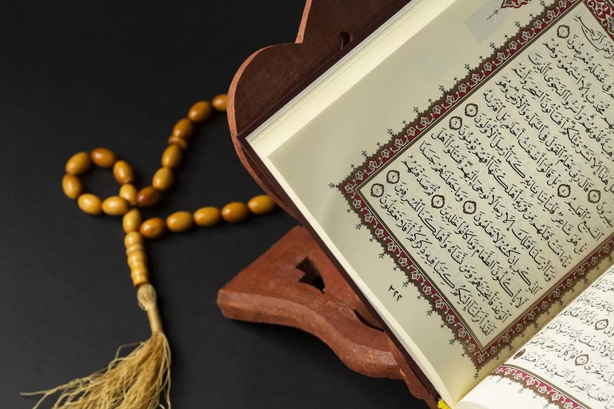 Mengapa Umat Islam Dianjurkan Memperbanyak Baca Alquran di Bulan Ramadhan? Ternyata Ini Keutamaannya. (Pixabay)