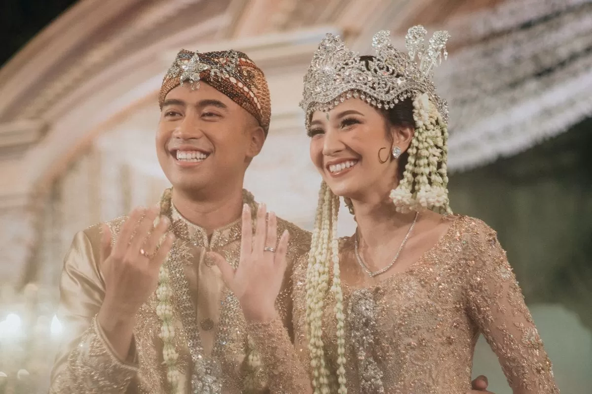 Kisah Cinta Vidi Aldiano dan Sheila Dara: Dari Sahabat, Putus Sambung, hingga Maut Memisahkan. (Instagram @sheiladara)