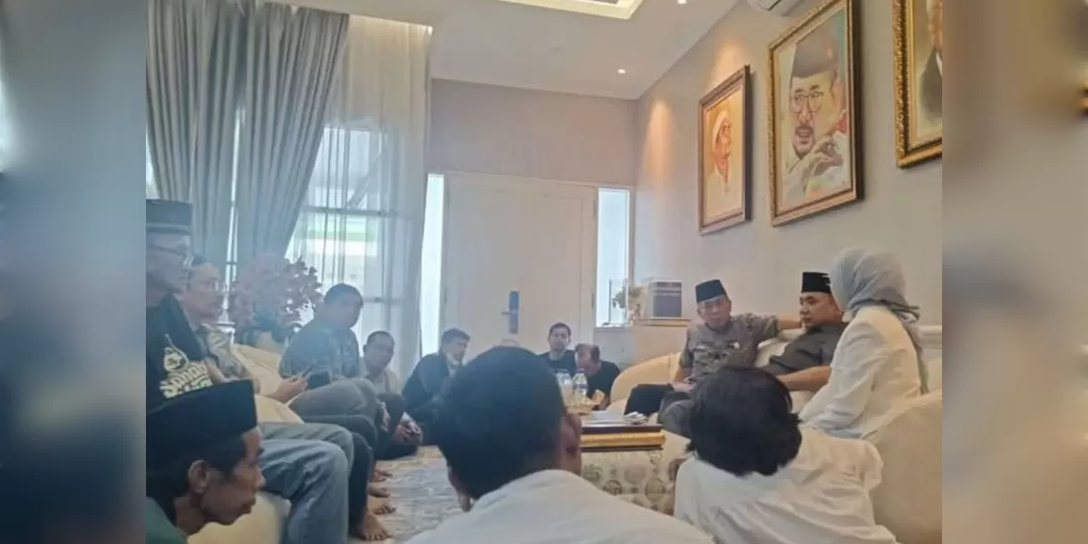 Fotoneksxmenag Yaqut Tahanan KPK ikut kumpul keluarga saat lebaran  (Instagram @ajmgrup-ig)