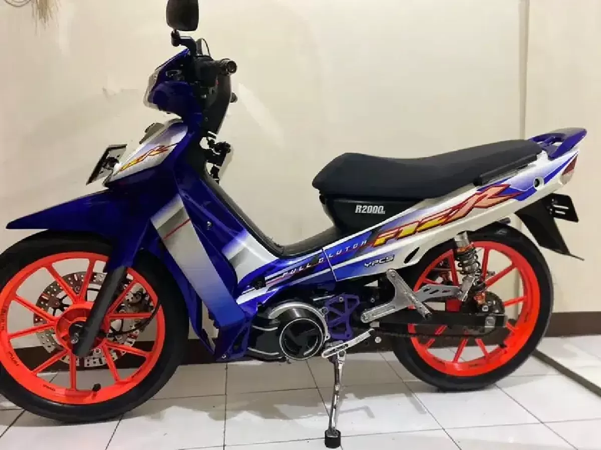 Daftar lengkap motor Yamaha F1ZR paling dicari dengan harga pasaran terkini 2026