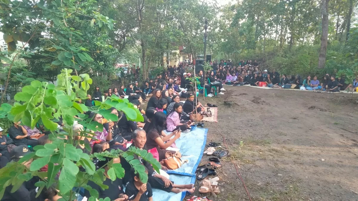 Ibadah Jumat Agung Bernuansa Alam, GKJ Karangdowo Angkat Tema Pertobatan Ekologis di Gunung Wijil