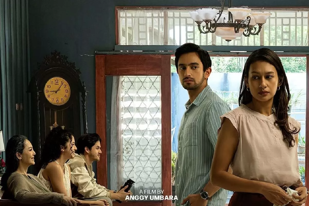 Keluarga Suami Adalah Hama, Drama Rumah Tangga Raihaanun dan Omar Daniel. (Umbara Brothers Film )