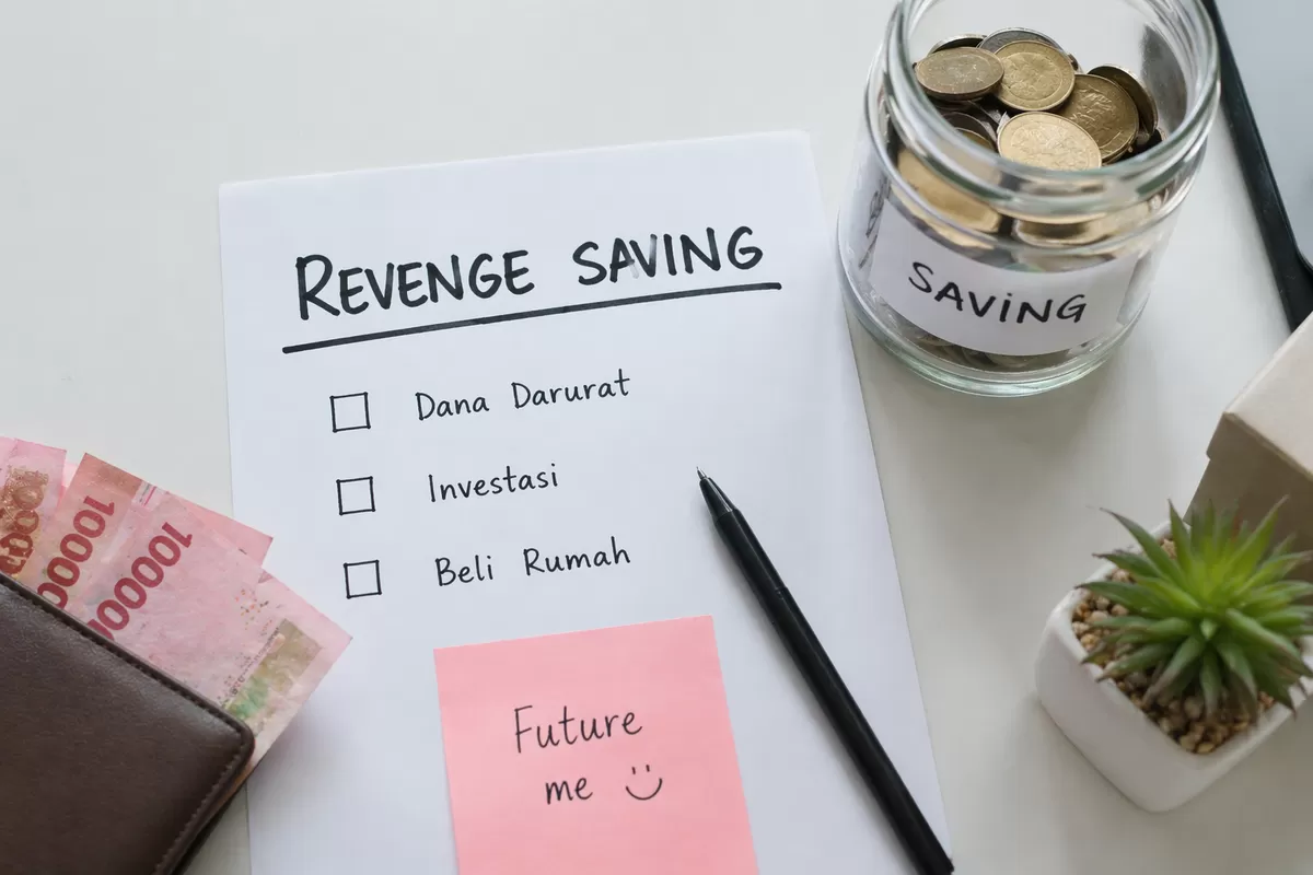 Ilustrasi Revenge Saving: Tren Menabung Ekstrem (Desain AI)