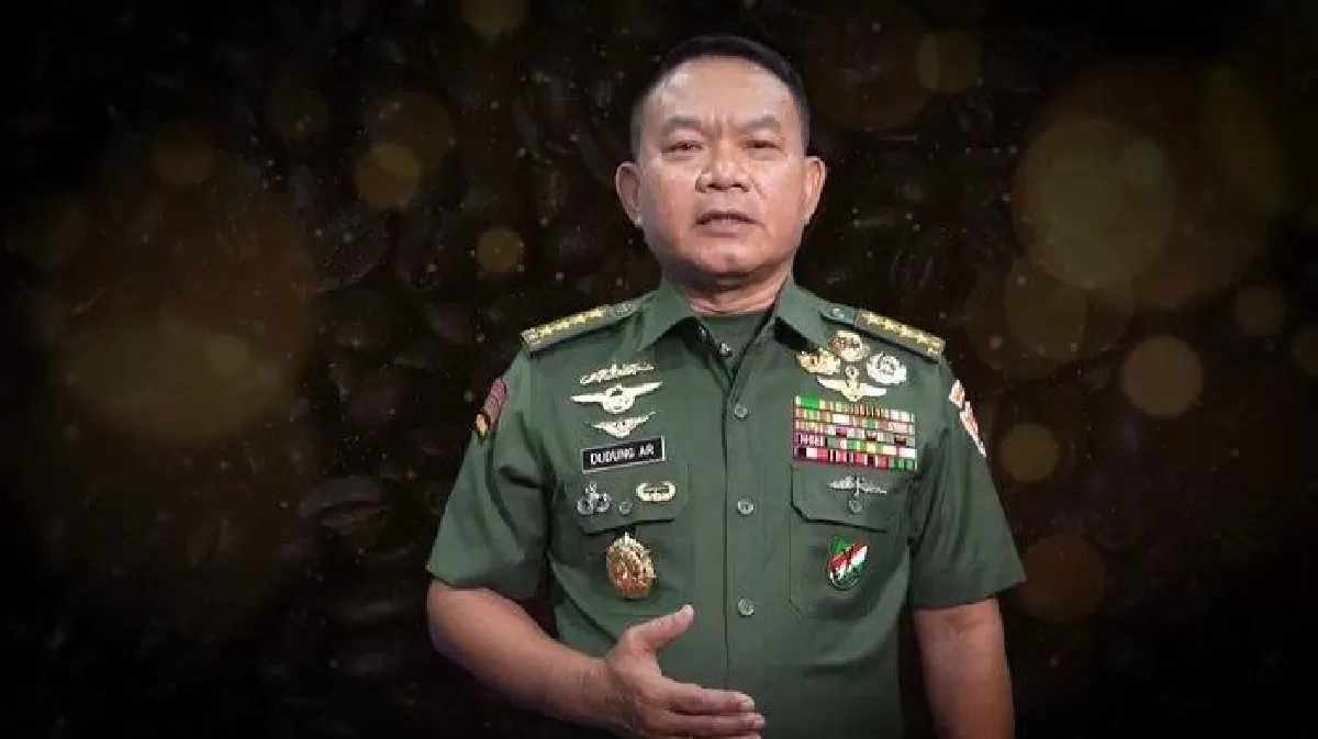 Jenderal TNI (Purn.) Dudung Abdurachman adalah Penasihat Khusus Presiden Prabowo Subianto dalam pertahanan nasional Indonesia.
