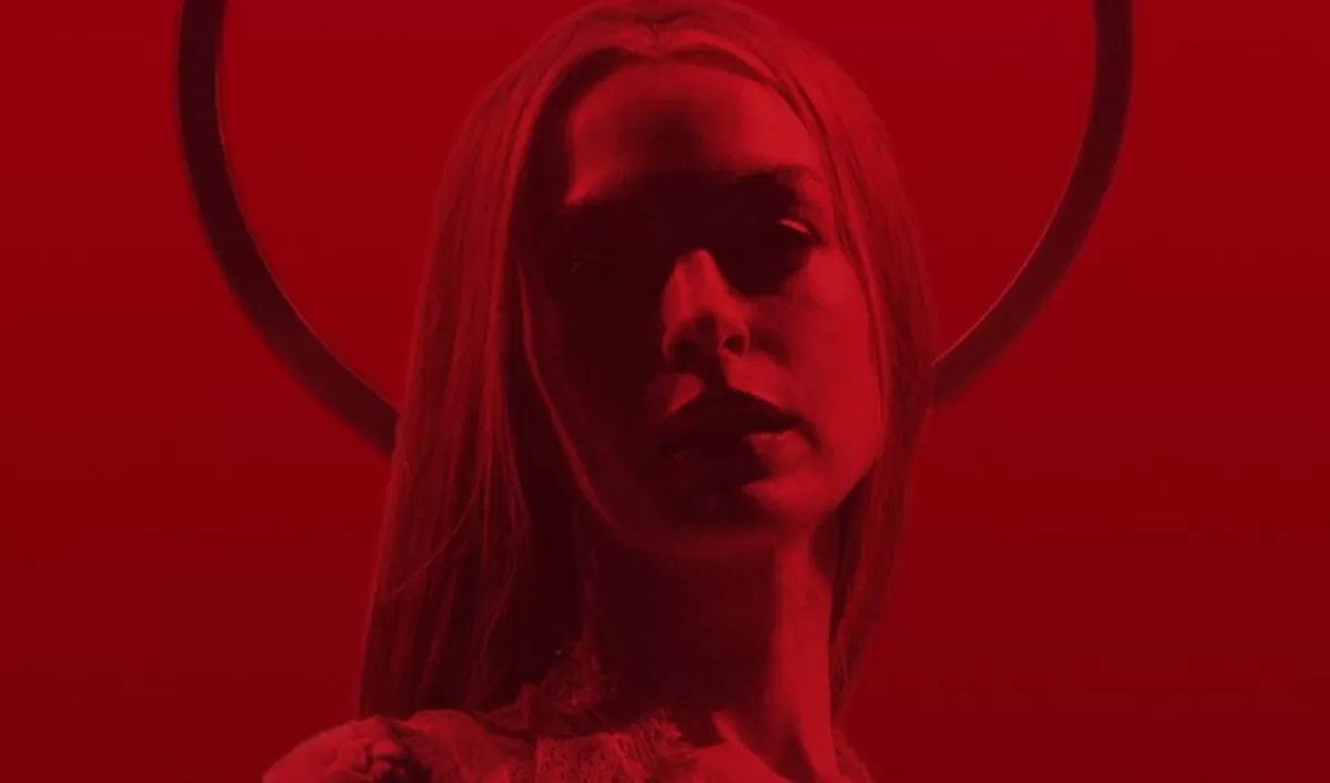 Review Mother Mary: Drama Comeback Diva yang Penuh Trauma. (A24)